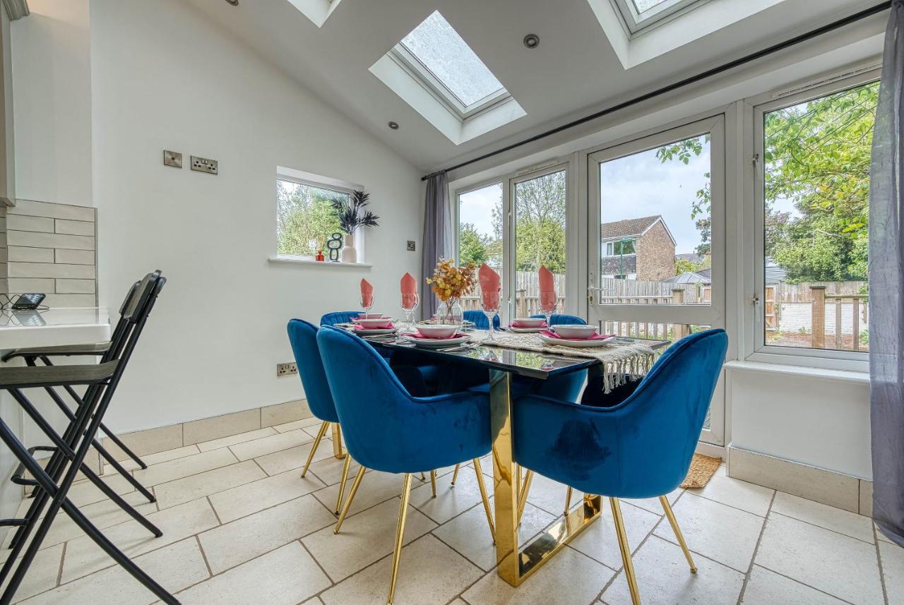 Spacious Nottingham Abode - Sleeps 16 Экстерьер фото