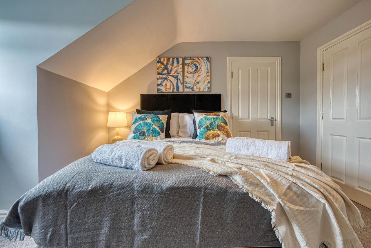Spacious Nottingham Abode - Sleeps 16 Экстерьер фото
