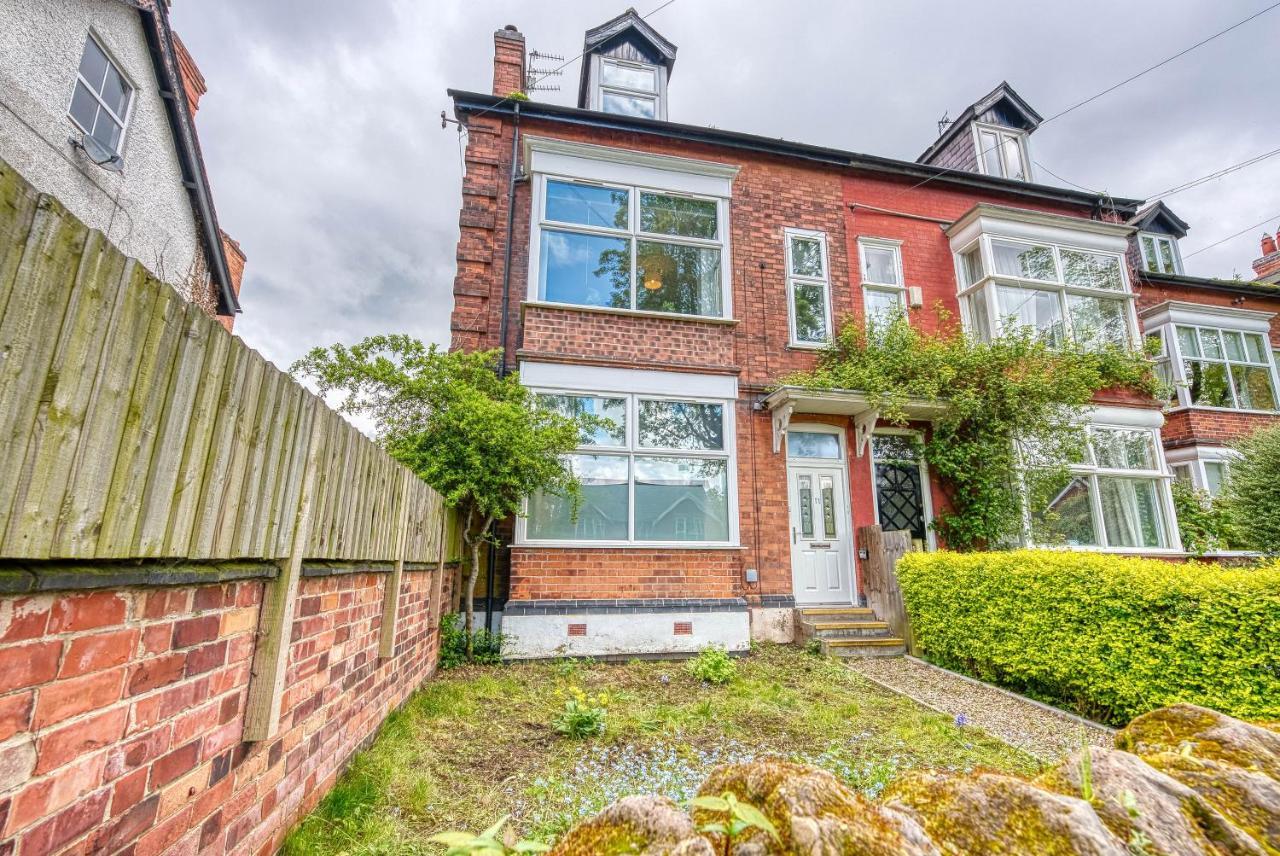 Spacious Nottingham Abode - Sleeps 16 Экстерьер фото